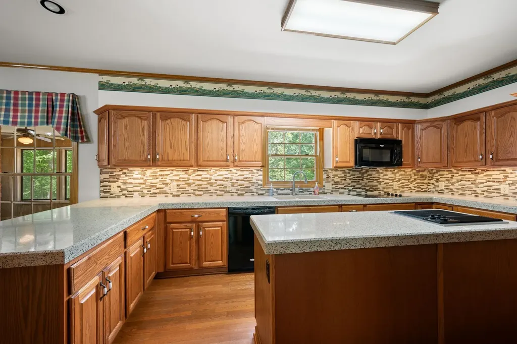 570 Gregson Place Waverly TN 37185