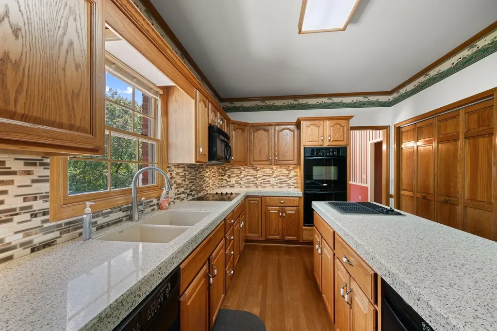 570 Gregson Place Waverly TN 37185