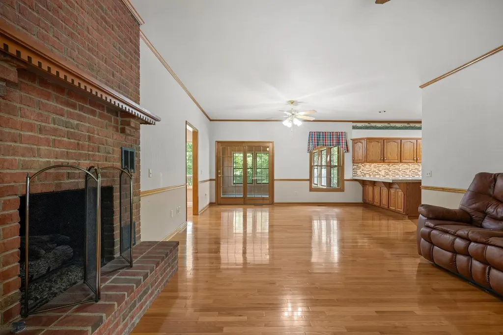 570 Gregson Place Waverly TN 37185
