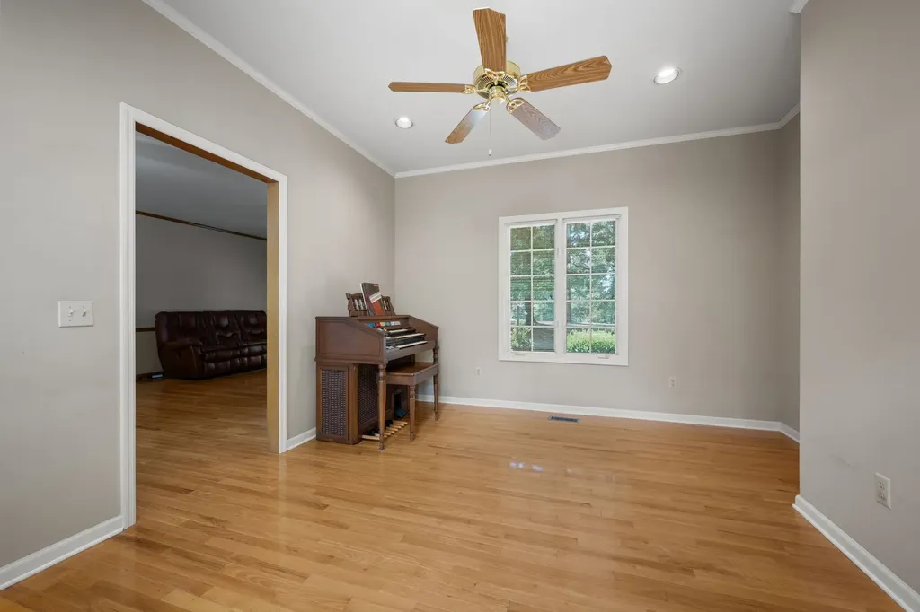 570 Gregson Place Waverly TN 37185