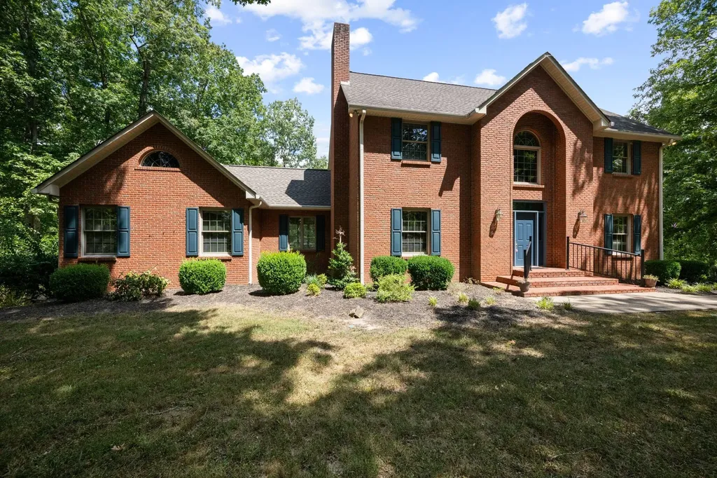570 Gregson Place Waverly TN 37185