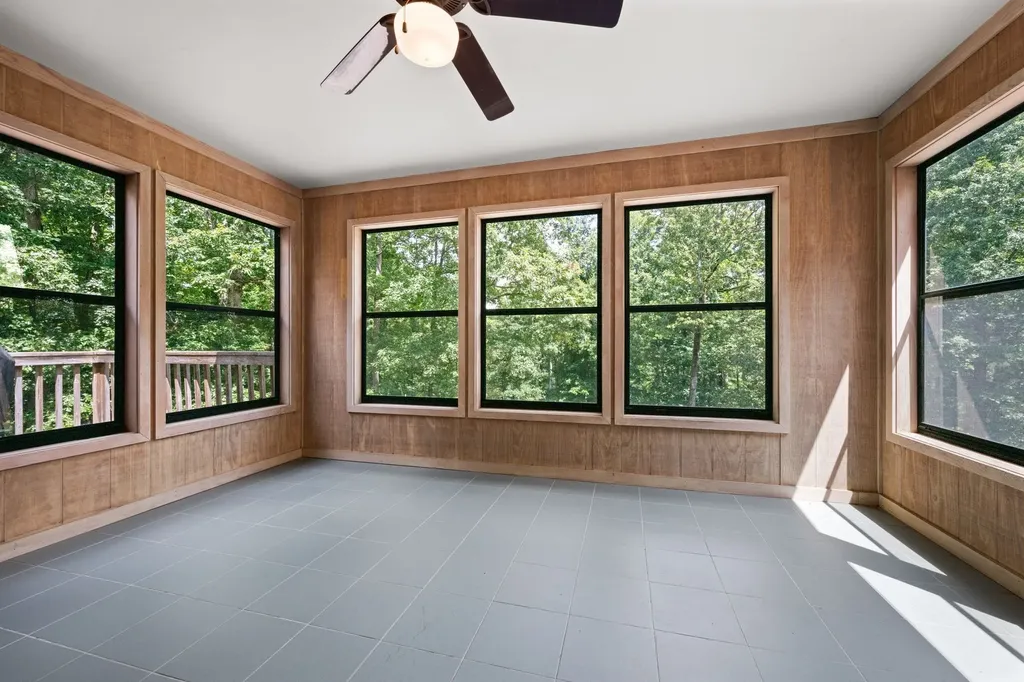 570 Gregson Place Waverly TN 37185