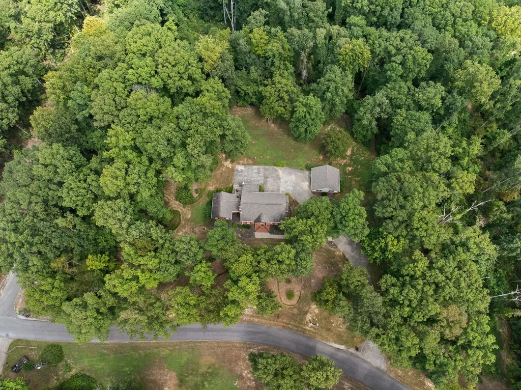 570 Gregson Place Waverly TN 37185