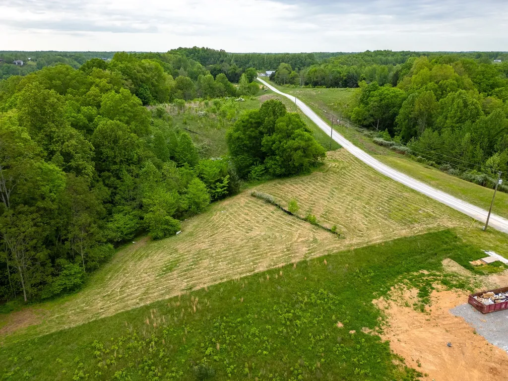 0 Lake Bluff Red Baxter TN 38544