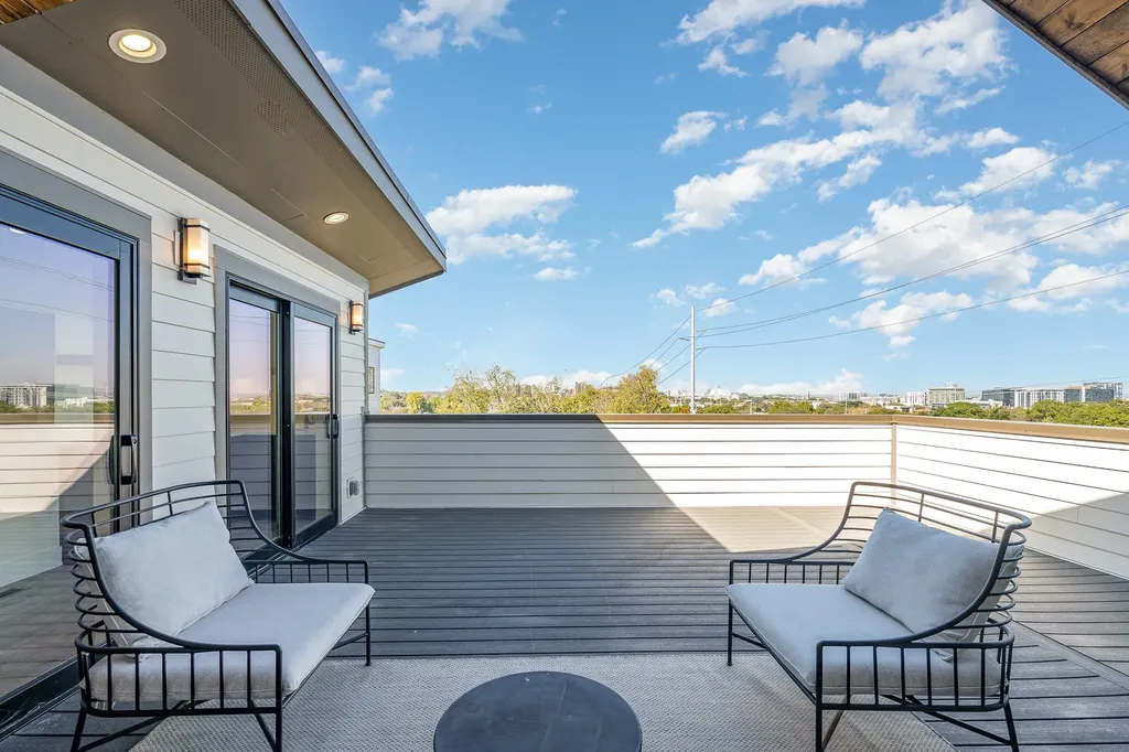 1009 Summit Avenue Nashville TN 37203