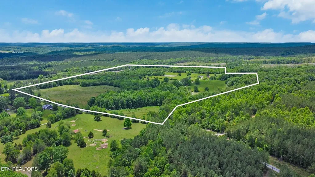 1038 Newton Lane Crossville TN 38572