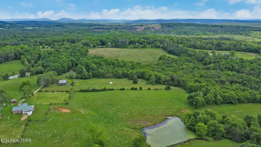 1038 Newton Lane Crossville TN 38572