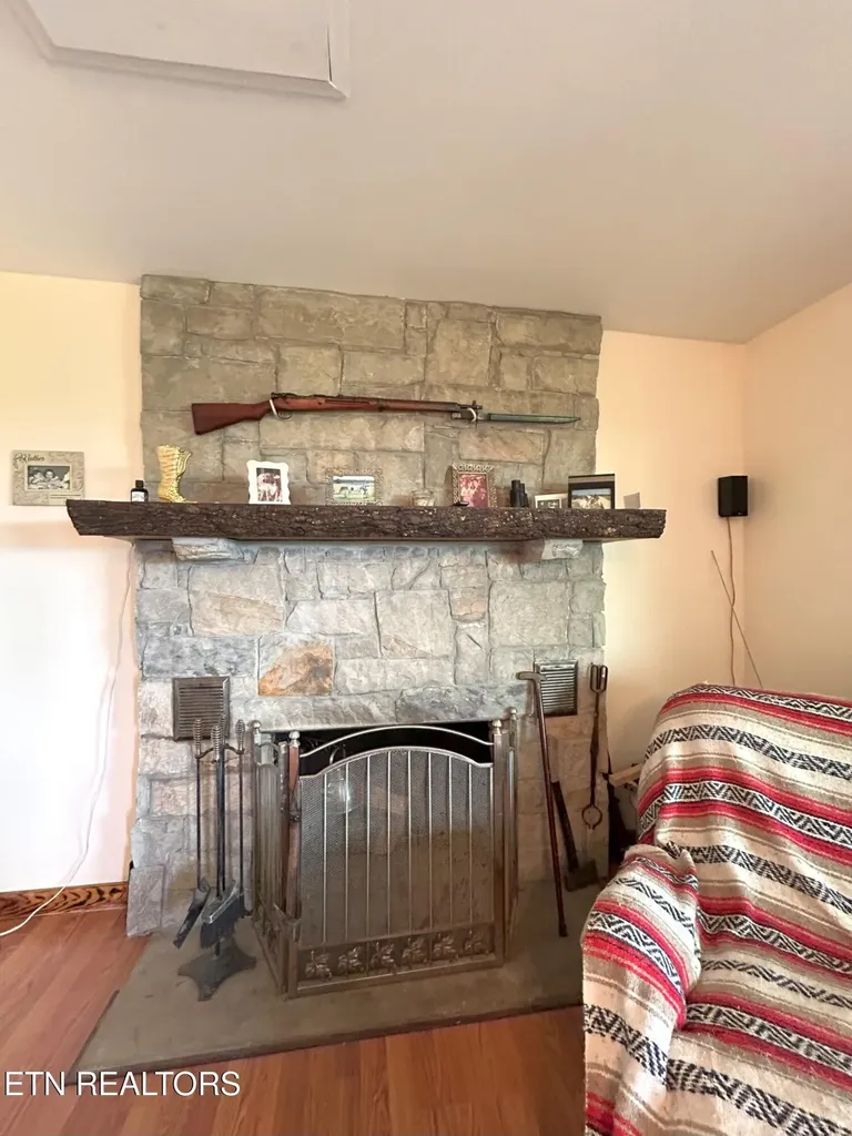 1038 Newton Lane Crossville TN 38572
