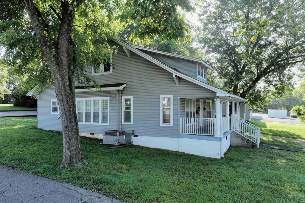 612 Hartsville Pike Gallatin TN 37066