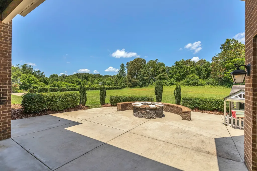3699 Sweethome Road Ashland City TN 37015