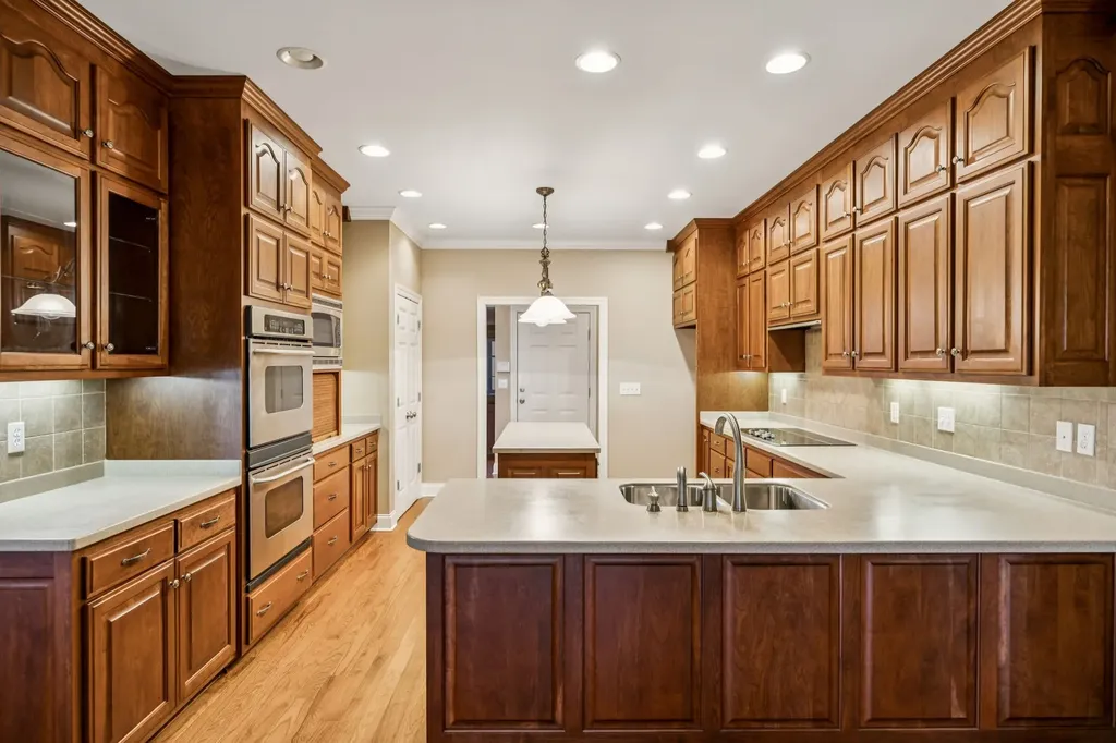 142 Heritage Circle Manchester TN 37355