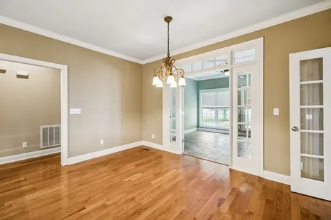 142 Heritage Circle Manchester TN 37355