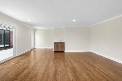 312 N Crest Road Chattanooga TN 37404