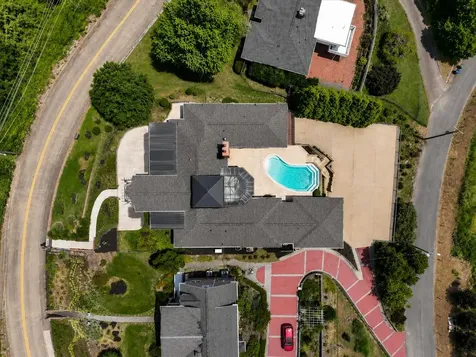 312 N Crest Road Chattanooga TN 37404