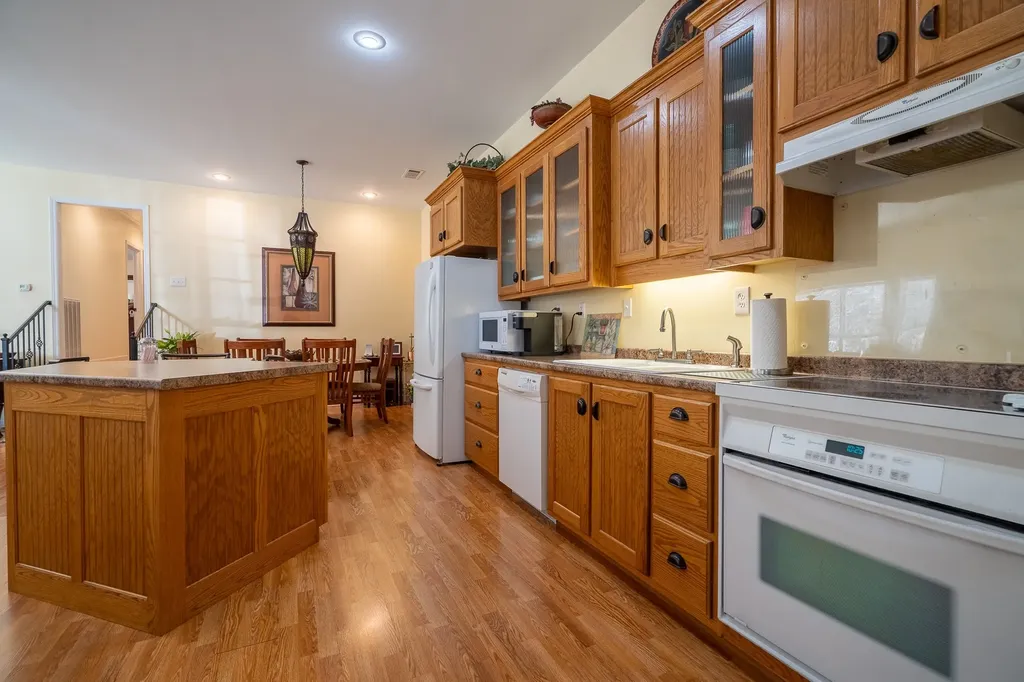 15 Clifton Road Lawrenceburg TN 38464