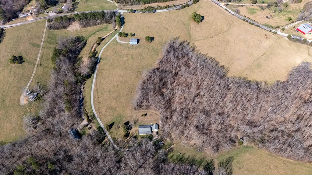 15 Clifton Road Lawrenceburg TN 38464