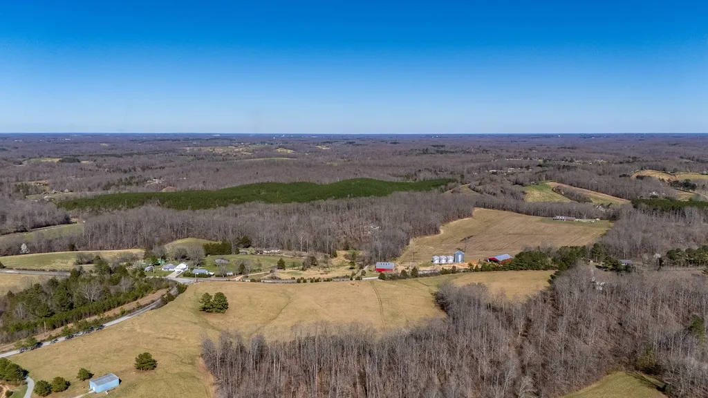 15 Clifton Road Lawrenceburg TN 38464
