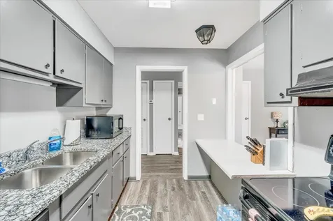 1302 Doctor Martin Luther King Jr B Murfreesboro TN 37130
