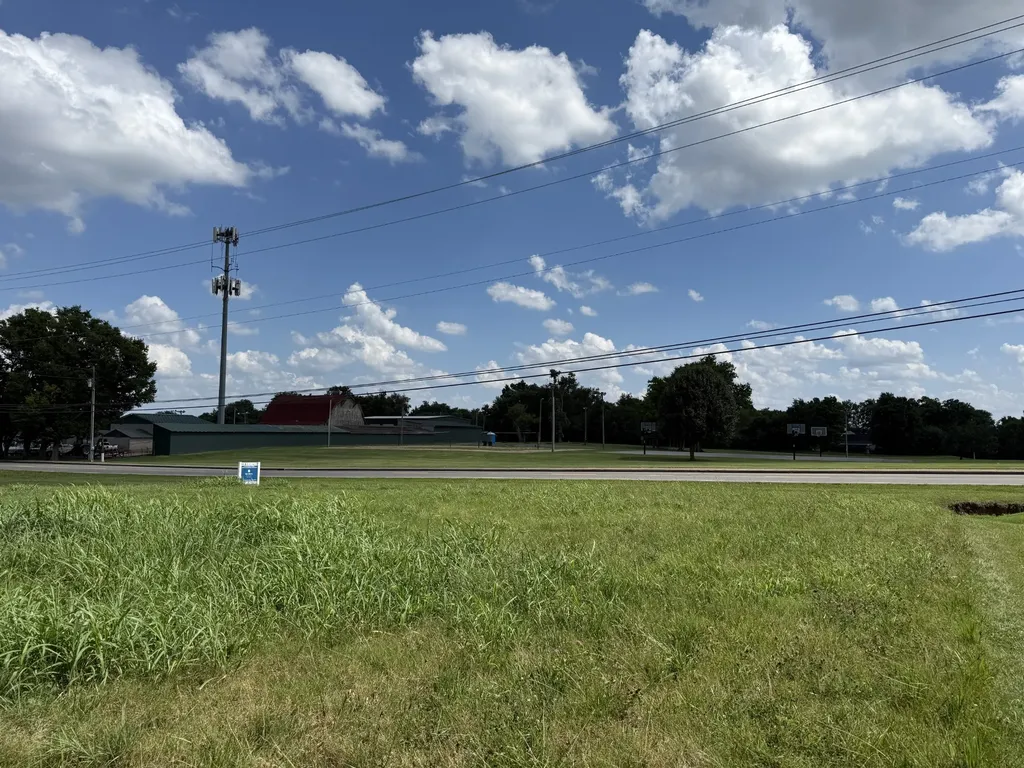 114 E Albert Gallatin Avenue Gallatin TN 37066