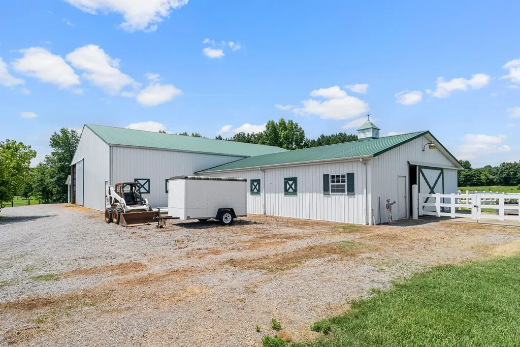 870 Oak Plains Road Clarksville TN 37043