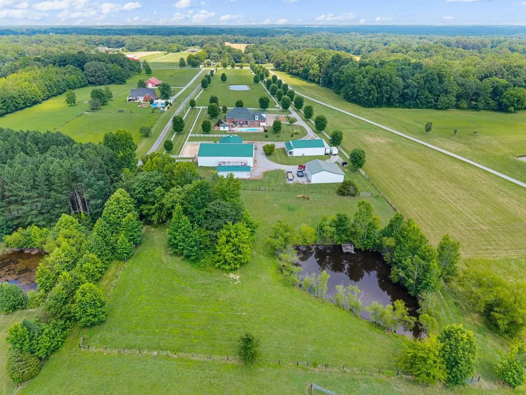 870 Oak Plains Road Clarksville TN 37043