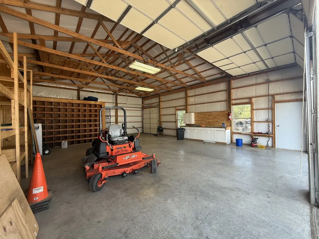 870 Oak Plains Road Clarksville TN 37043