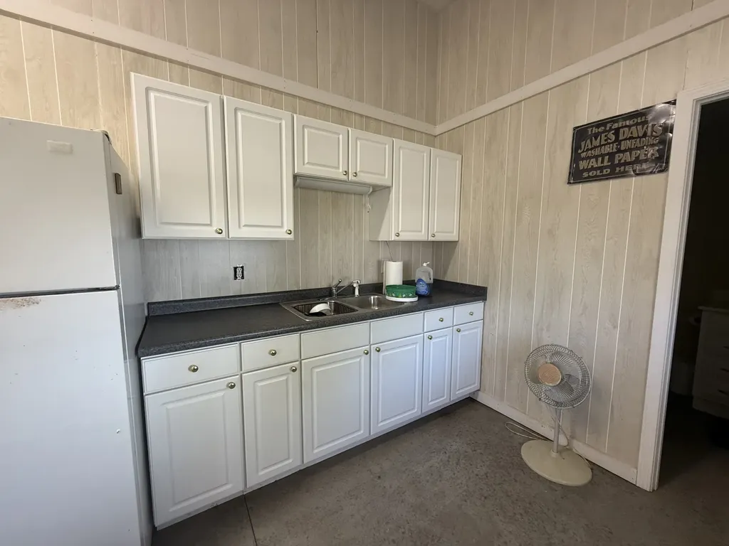 870 Oak Plains Road Clarksville TN 37043