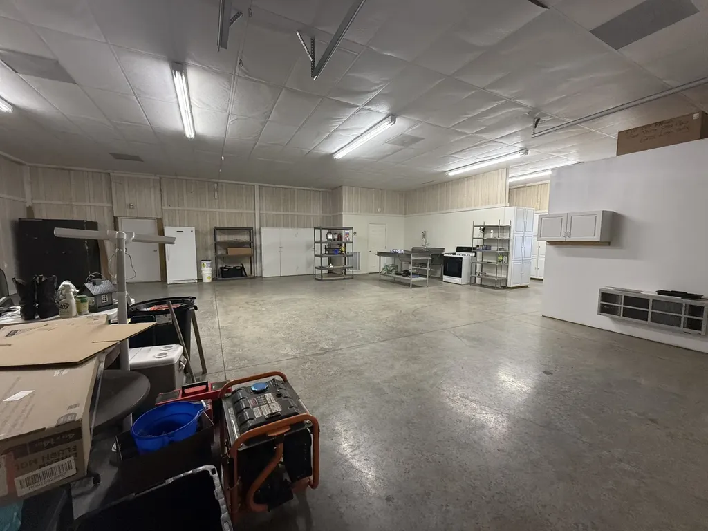 870 Oak Plains Road Clarksville TN 37043