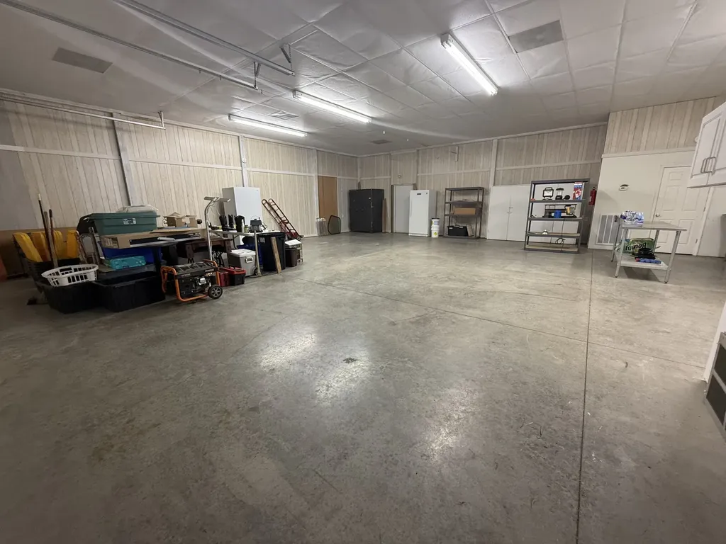 870 Oak Plains Road Clarksville TN 37043