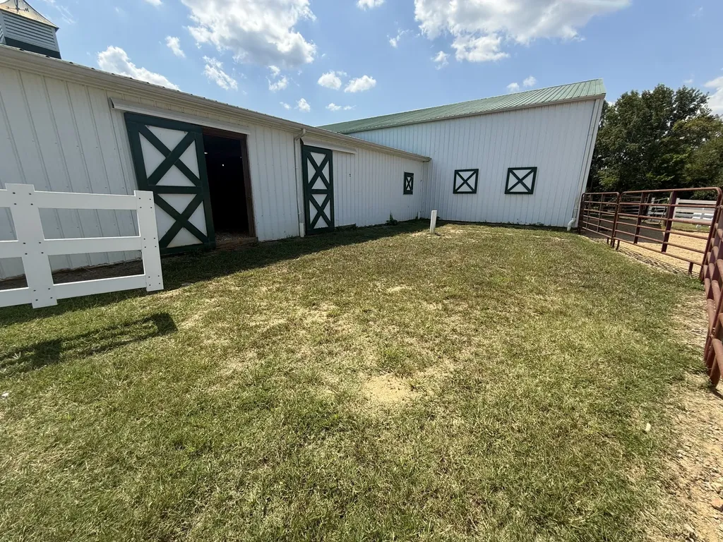 870 Oak Plains Road Clarksville TN 37043