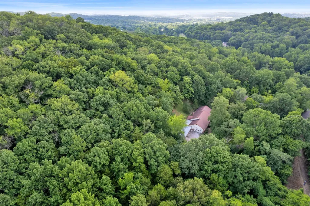 3899 Stevens Lane Nashville TN 37218