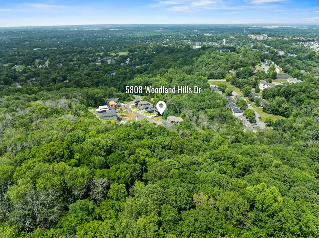 5808 Woodland Hills Drive Nashville TN 37211