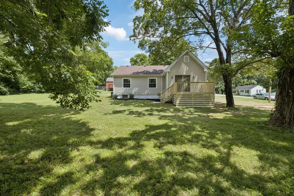 226 Garwood Drive Nashville TN 37210
