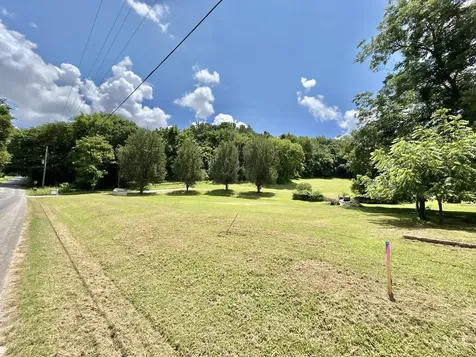 3 Hatchett Hollow Road Cornersville TN 37047