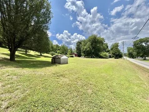 3 Hatchett Hollow Road Cornersville TN 37047