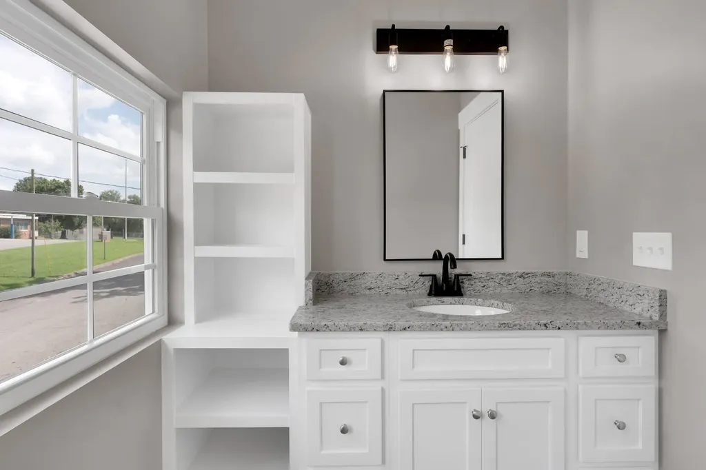 220 Walnut Street Shelbyville TN 37160