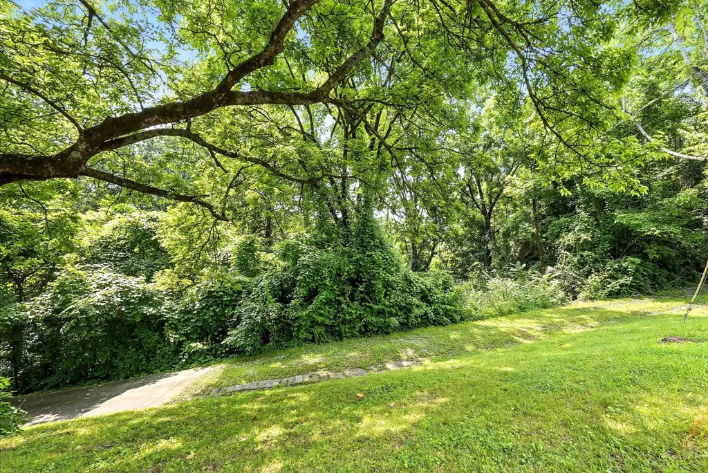516 Franklin Limestone Road Nashville TN 37217