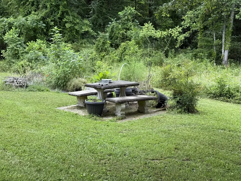 17404 Sr 56 Beersheba Springs TN 37305