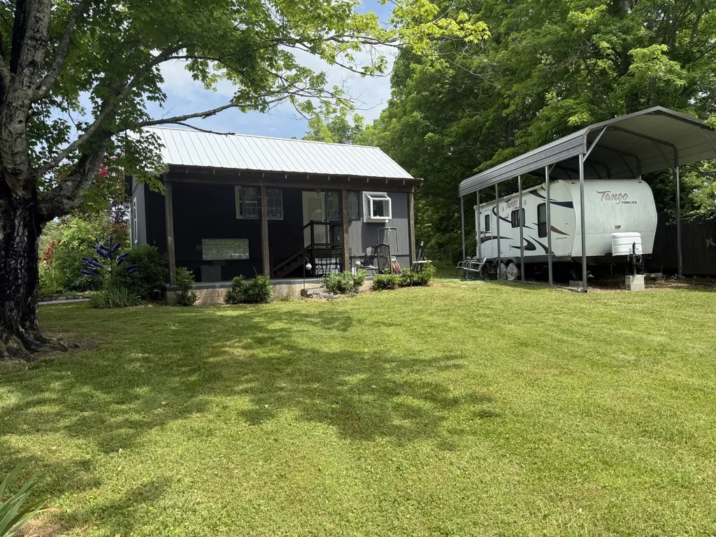 17404 Sr 56 Beersheba Springs TN 37305