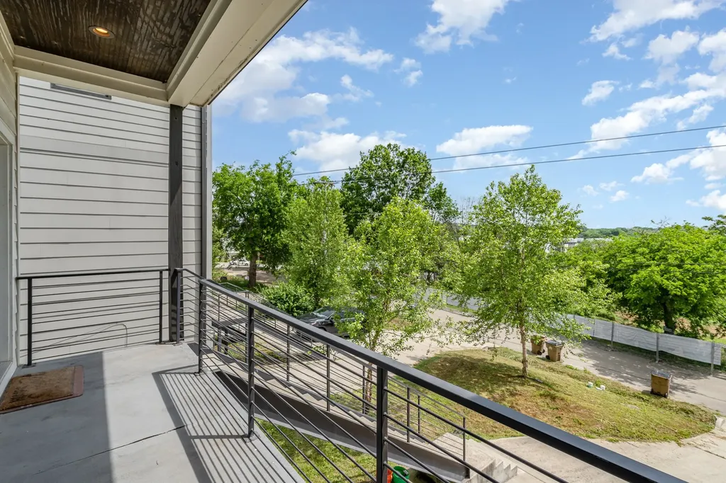 115B Elmhurst Avenue Nashville TN 37207