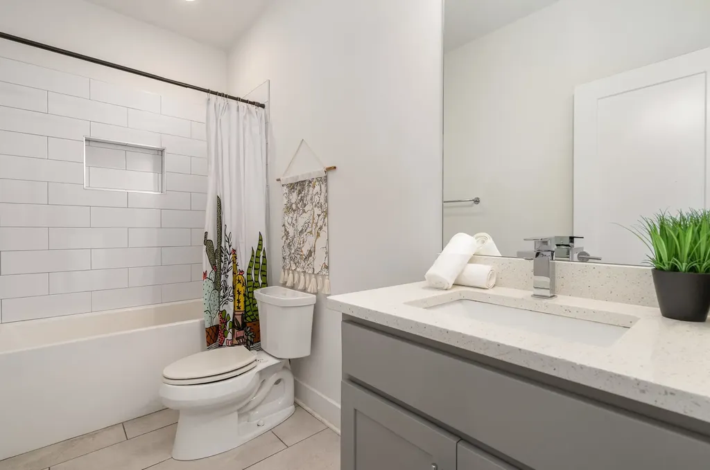 115B Elmhurst Avenue Nashville TN 37207