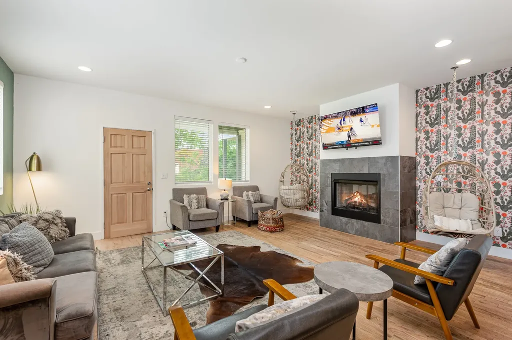 117A Elmhurst Avenue Nashville TN 37207