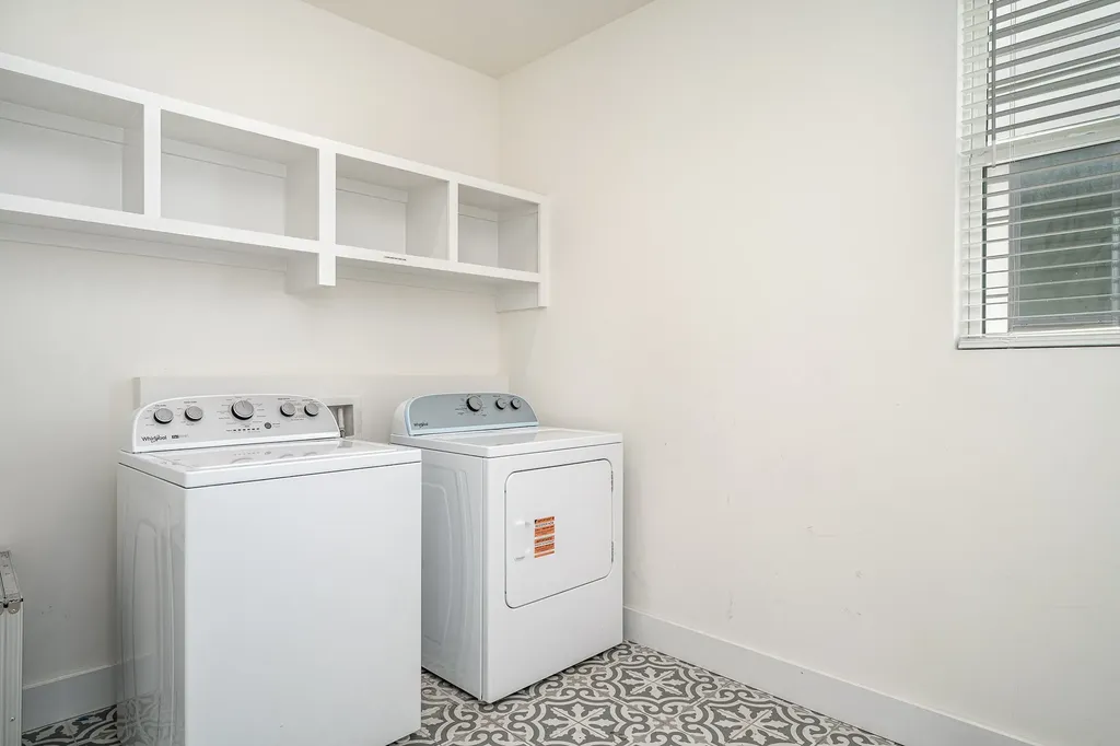 117B Elmhurst Avenue Nashville TN 37207