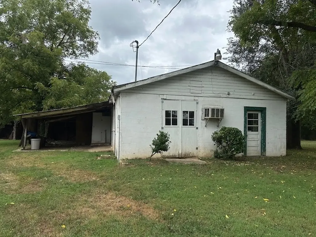 235 Old Mulberry Road Fayetteville TN 37334