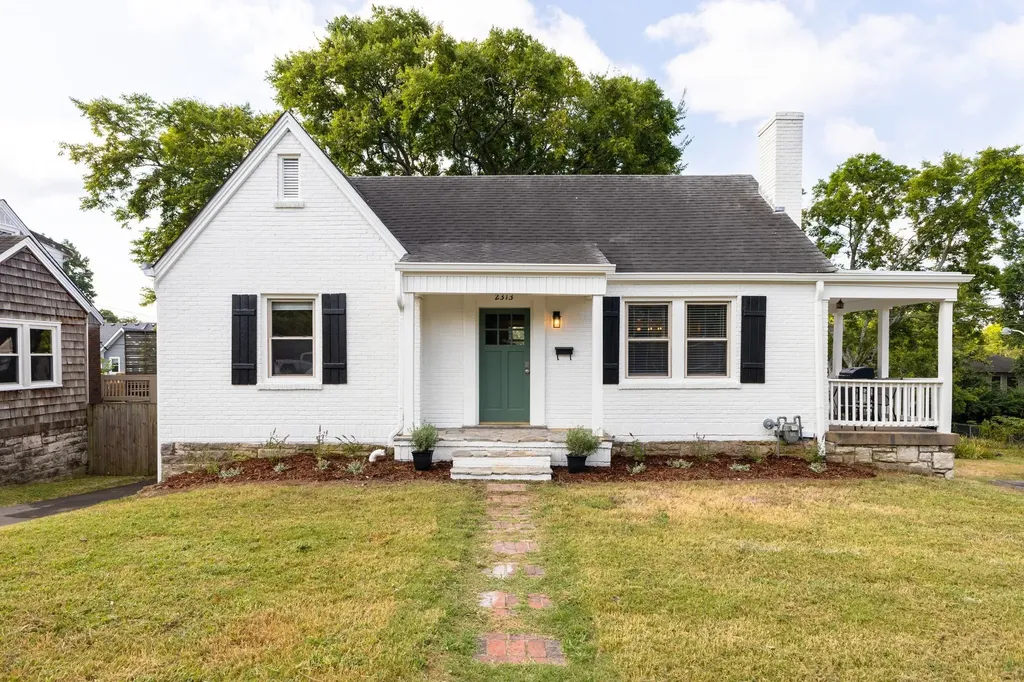 2313 Sunset Place Nashville TN 37212