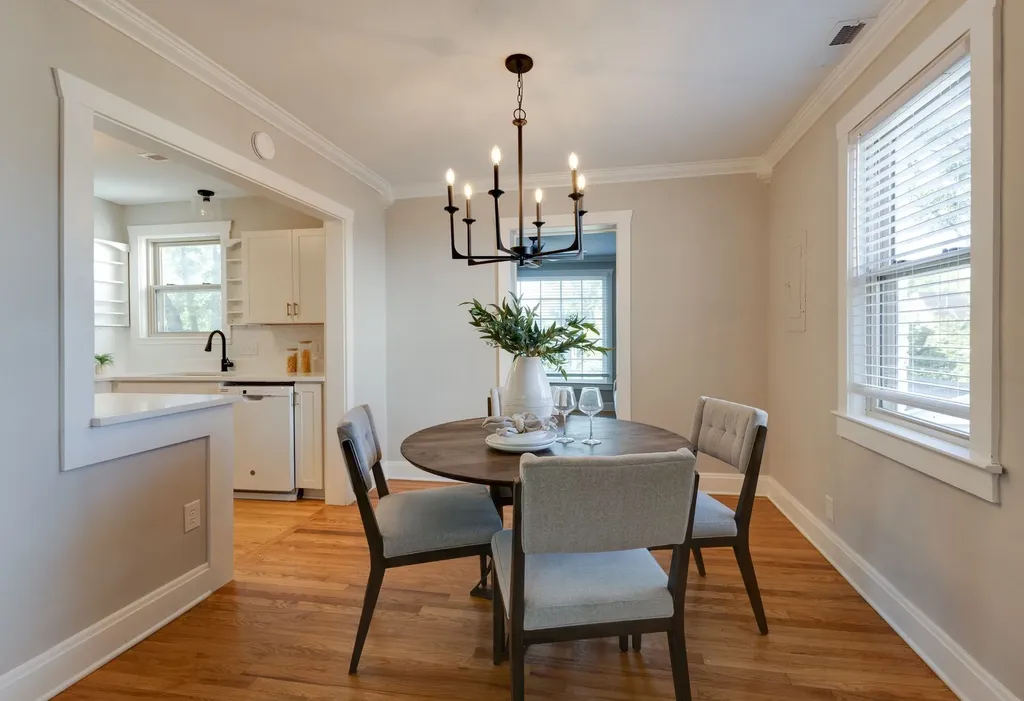 2313 Sunset Place Nashville TN 37212