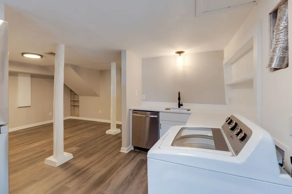 2313 Sunset Place Nashville TN 37212