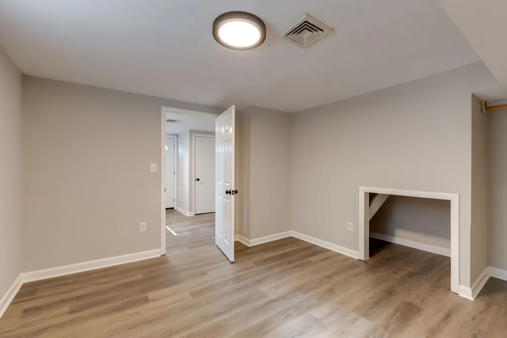 2313 Sunset Place Nashville TN 37212