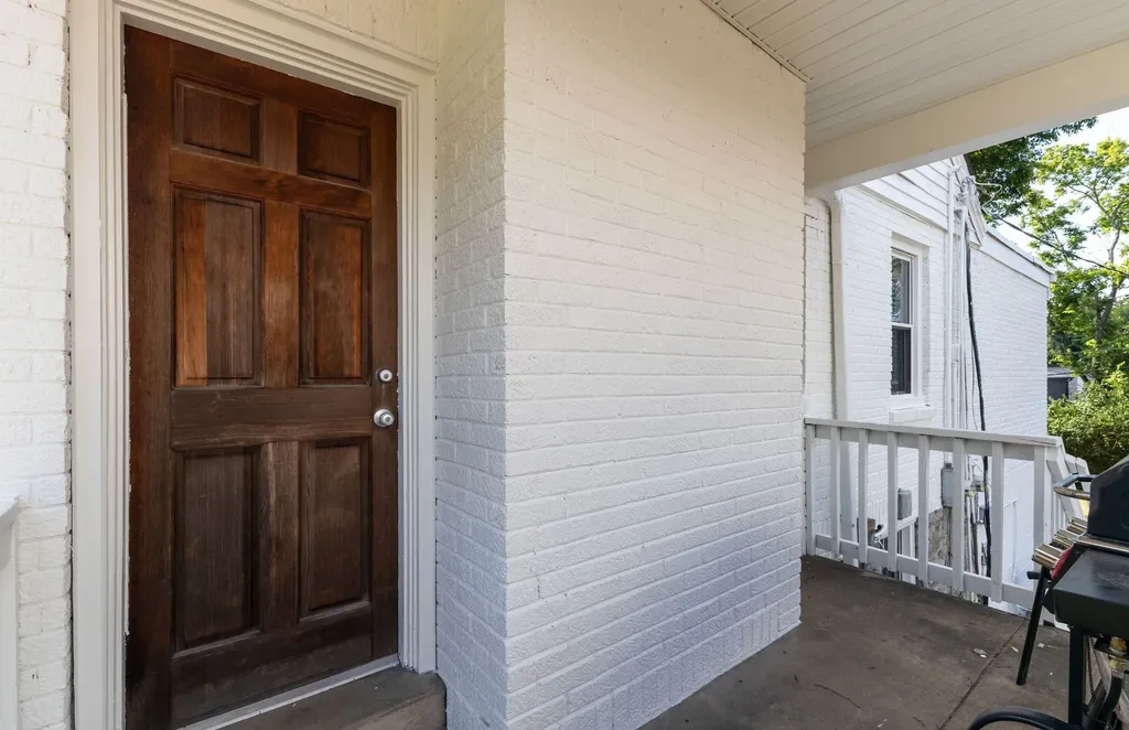 2313 Sunset Place Nashville TN 37212