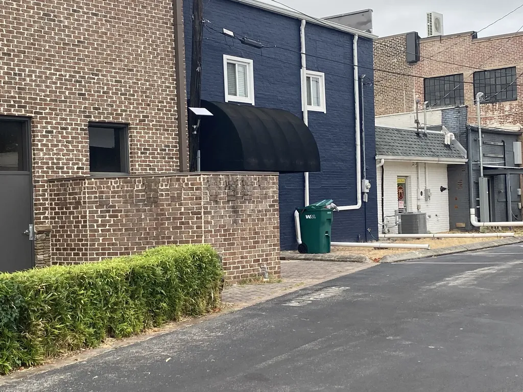 120 1st Ave Nw, NW Winchester TN 37398